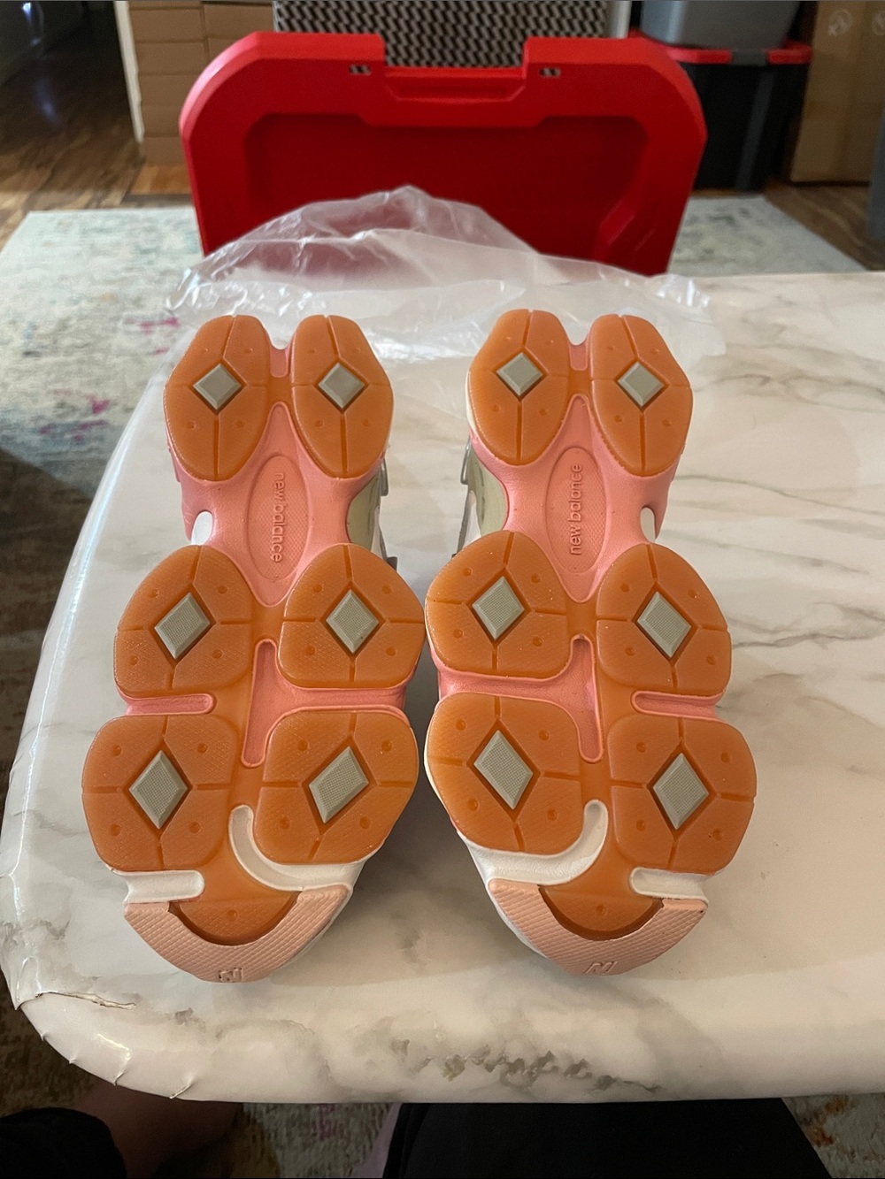 Joe freshgoods x Pink new balance 9060 - Picture 6 of 6